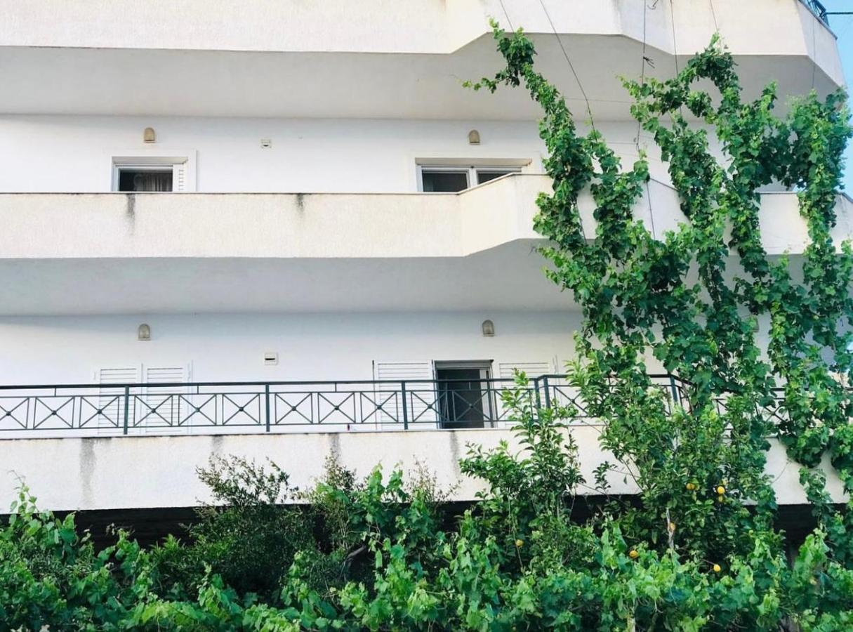 White Panorama Apartment Sarande Ngoại thất bức ảnh
