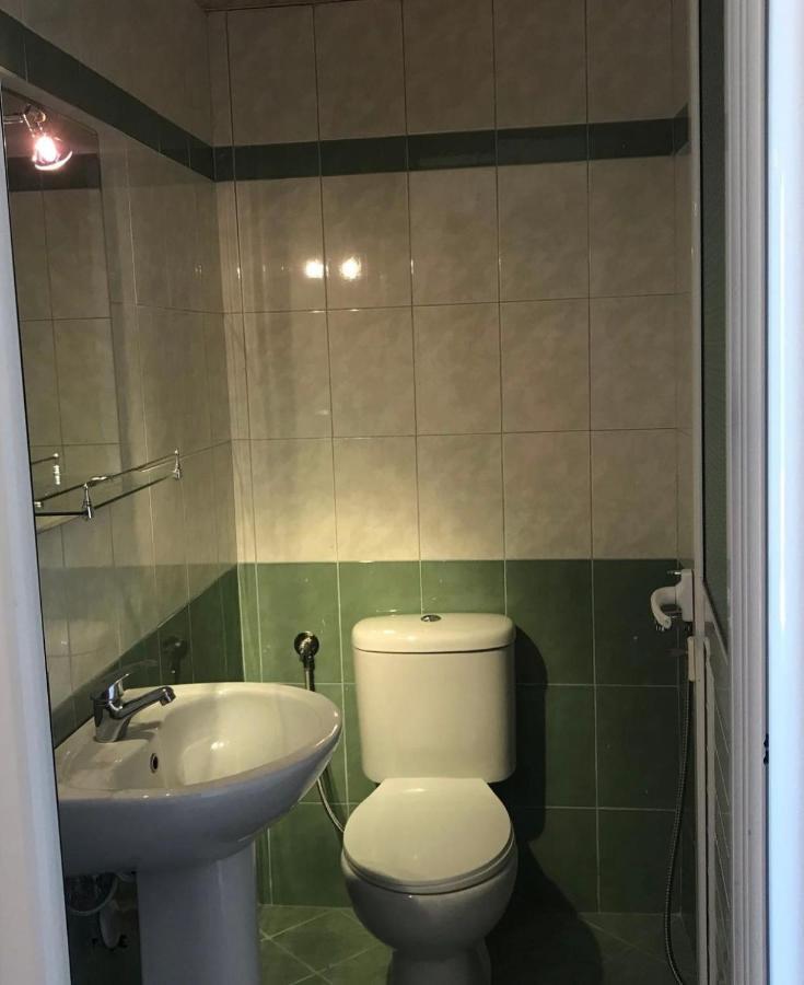 White Panorama Apartment Sarande Ngoại thất bức ảnh
